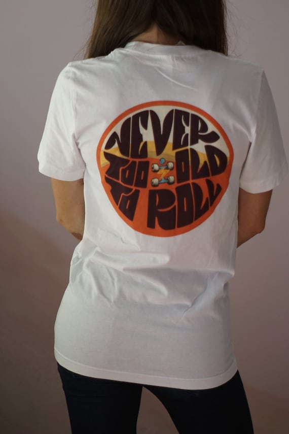 Roller Skate Shirt, Unisex Cotton T-shirt, Loose Fit Sports Tee, Short Sleeve White T-Shirt with Quad Skate Illustration on Back, Quad Shirt