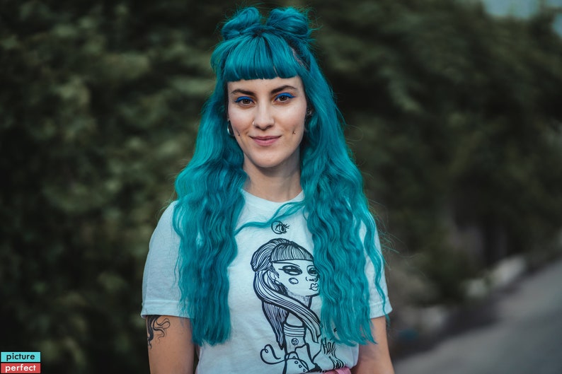 Roller Skate T-shirt with Unique Illustration, Short Sleeve Cotton Tee, White Printed Top, Skate Apparel, Roller Skate Gift, Abstract Tee