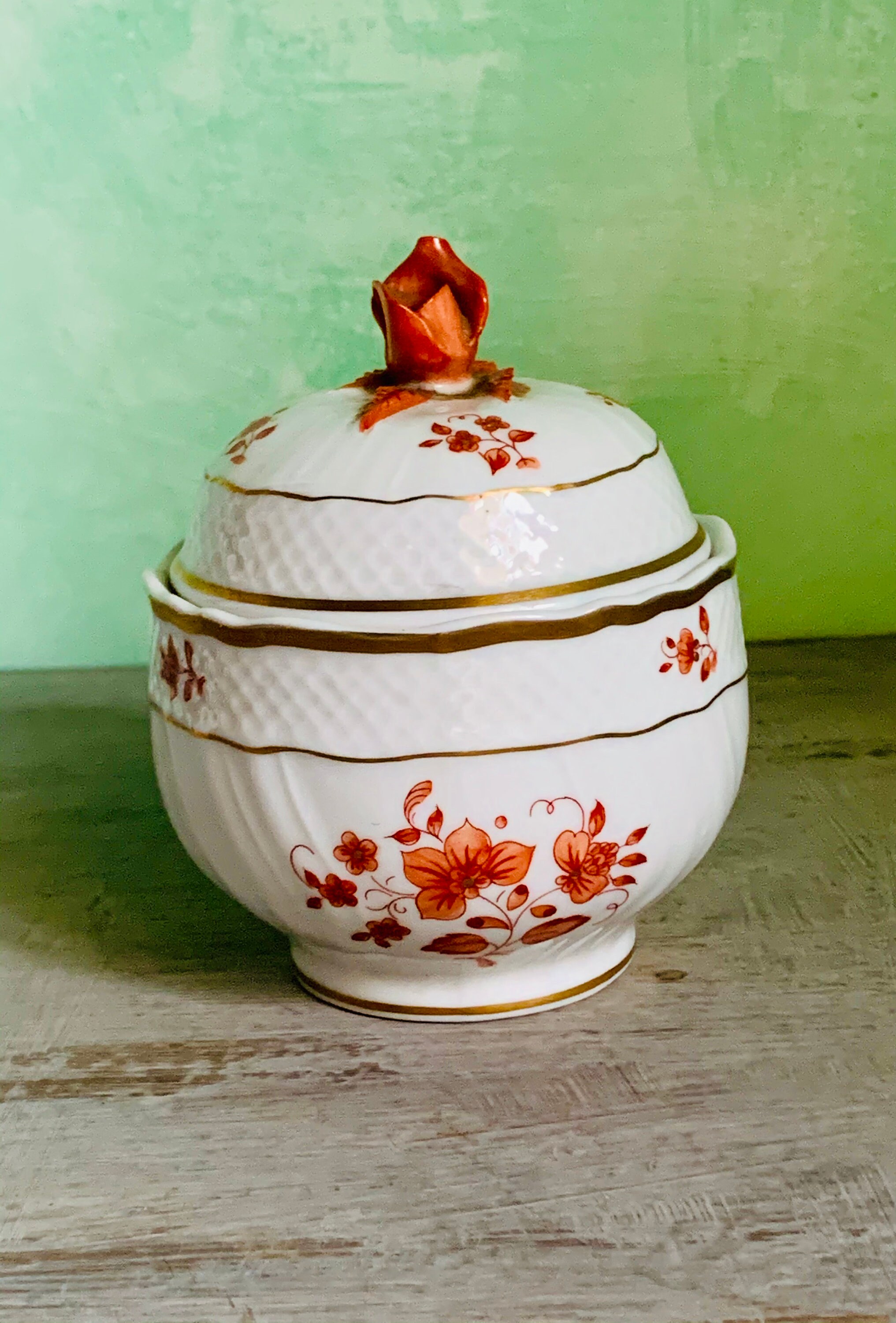 ホロハーザ（Hollóháza） Porcelain Vintage Hollohaza Hungary 1831 Beautiful Sugar Bowl