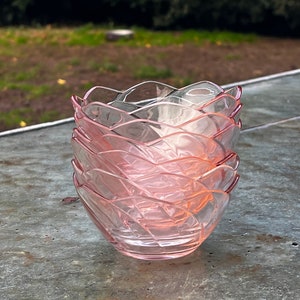 Vintage rosa Eis- oder Obstsalatbecher aus Glas
