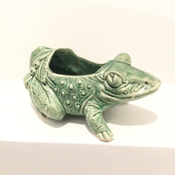 Large ceramic frog indoor planter McCoy