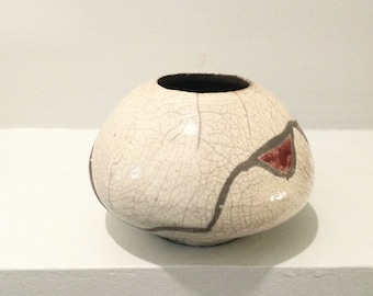 Raku small hand made sturio art pottery vase signed