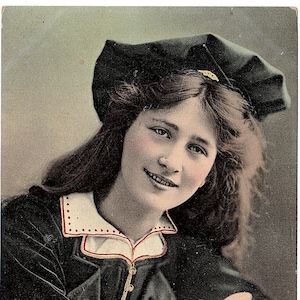 Vintage Postkaart Miss Phyllis Dare