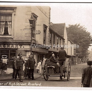 Vintage Post Card Corner di High Street, Romford