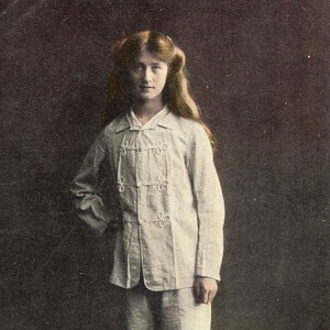 Vintage Postkaart Miss Phyllis Dare