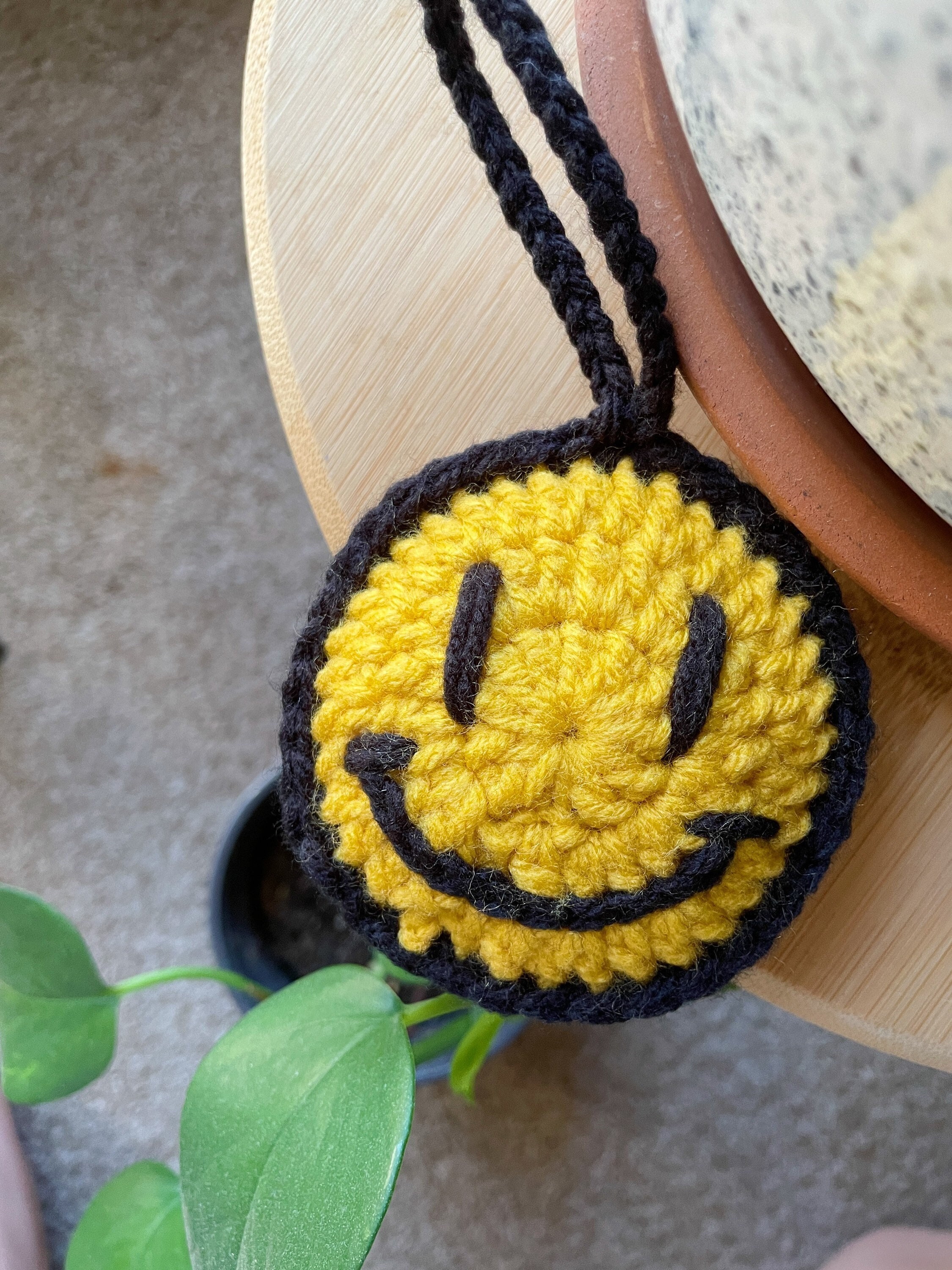 Crochet Smiley Face Ornament, Smiley Face