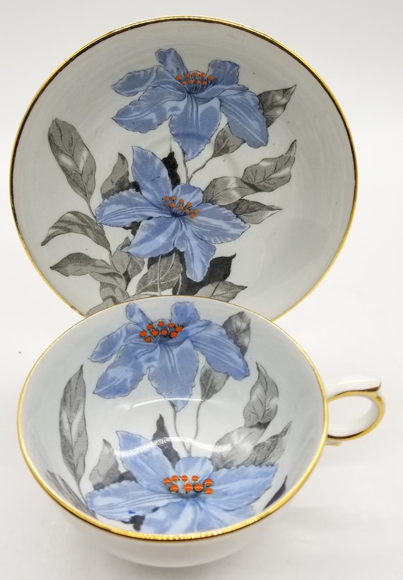 Windsor Teacup and Saucer With Blue Trillium With Grey Leaves