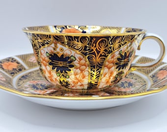 希少なアンティークロイヤルクラウンダービーのオールドイマリティー