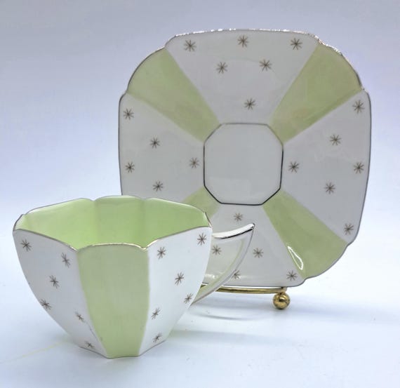 Shelley シェリー ポールスター カップ&ソーサー ライトイエロー Shelley Pole Star Teacup and Saucer, Green and White , Silver Rim