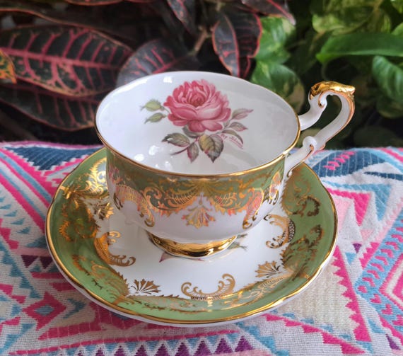 Paragon Antique Rose Reg Johnson Signed Bone China Tea Cup and