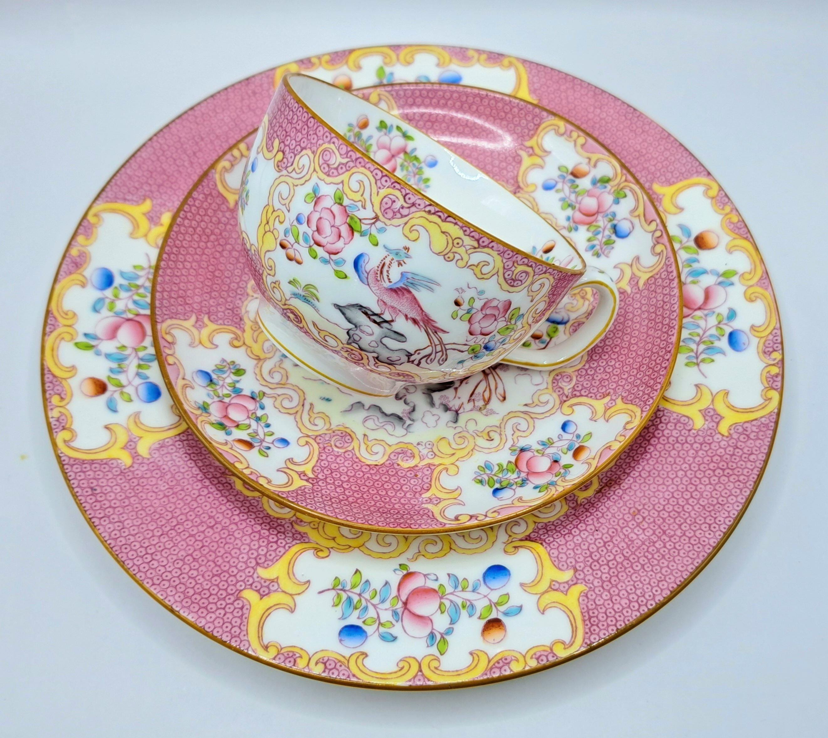 Minton メヌエット　ピンク　ミントンプレート Minton Pink Cockatrice China - Etsy