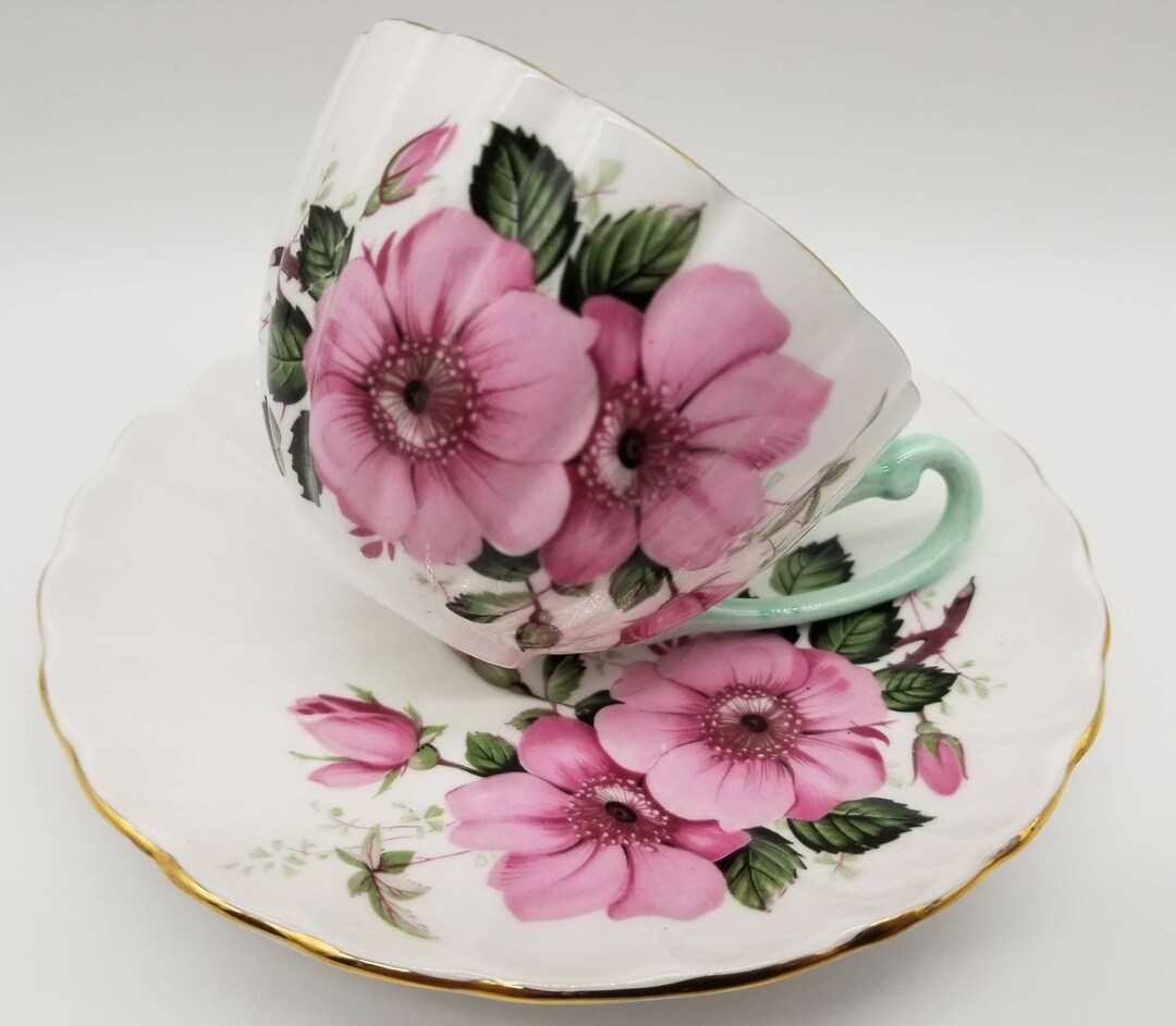 Shelley Ludlow Teacup and Saucer: Pink Flowers, Gold Trim, Fine