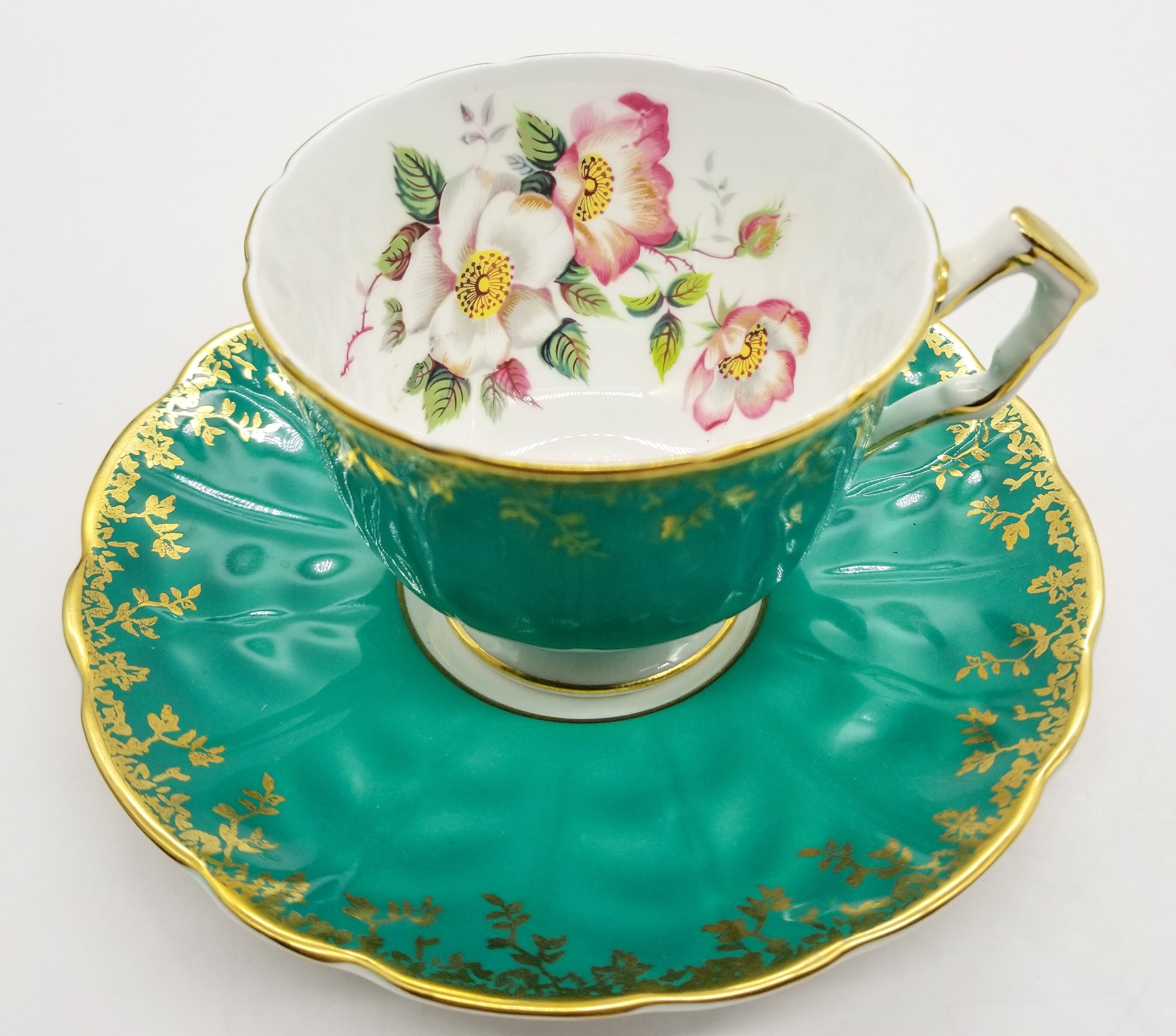 エインズレイ すみれ色のティータイム！ エインズレイ Aynsley | 洋食