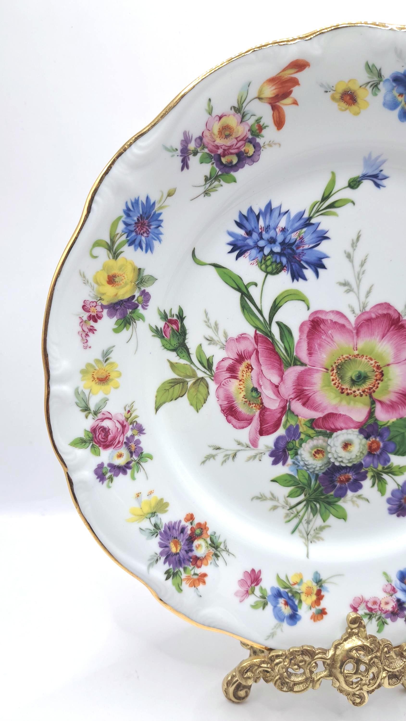 Gloria Fine Porcelain Bayreuth 飾り皿　西ドイツ製 Gloria Fine Porcelain Bavaria Bayreuth Plate , a Little Over 9.75