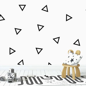 トライアングル アウトライン ウォール デカール セット - 壁パターン デカール - 紙吹雪デカール - 保育園用デカール - 30 種類の色と 3 サイズをご用意