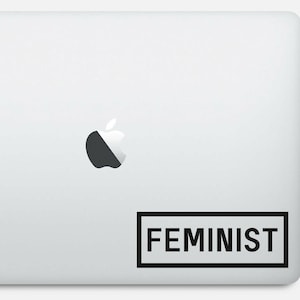Feministische sticker, laptopsticker, vinyl, macbook, notebook, sticker - verkrijgbaar in 9 maten en 30 verschillende kleuren