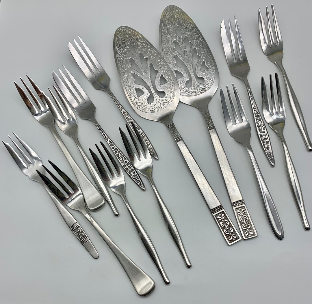Flatware Pair Cakes Servers and 12 Cake Forks Dainties High Etsy