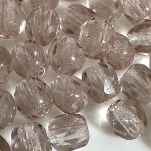 50 pcs Extra Light Amethyst Round Faceted Fire Polished Czech Beads, 4mm, loose