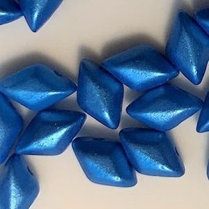 40 pcs Gemduo Beads, Pearl Shine Azuro, 5x8mm, 2 hole, diamond shaped Czech Pressed Glass Beads