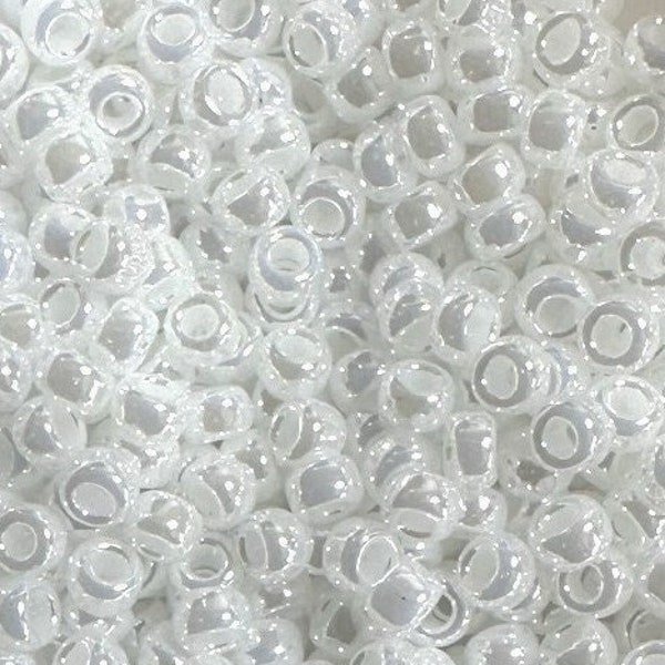 11/0 White Ceylon, Miyuki Round Seed Beads, Rocaille 11/0 seed beads, 0528