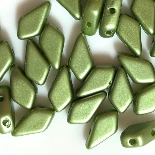 40 pcs Kite Beads, 2 hole, Pastel Olivine, 9x5mm, Czech Pressed Glass Beads