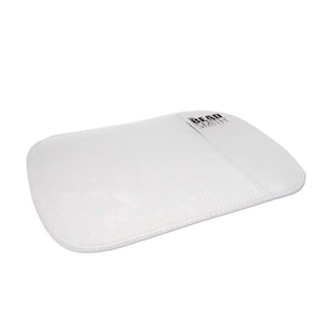 Może przedstawiać: Biała, prostokątna mata do koralików o teksturowanej powierzchni i gładkiej, białej części po prawej stronie. Tekst "BEAD SMITH" jest wydrukowany na czarno w prawym górnym rogu maty.