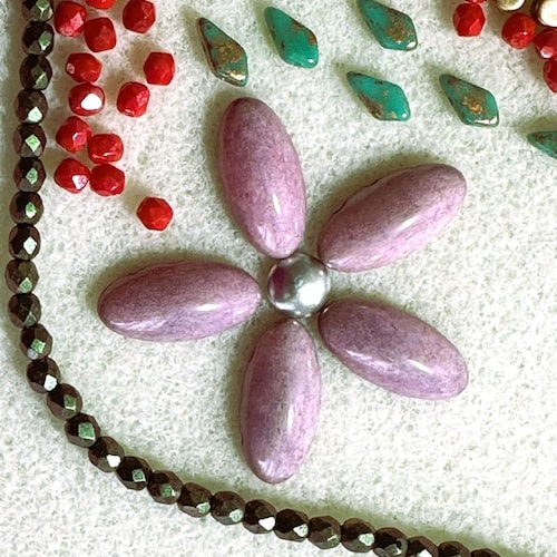 Set Di 47 Aghi Per Perline - 6 Misure Per Creazione Gioielli Fai Da Te, Con Portaaghi - Foto 7