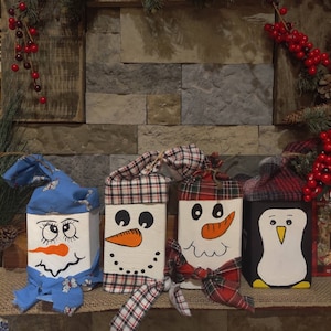 Reclaimed Christmas shelf sitters