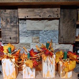 reclaimed wood 4x4 pumpkins