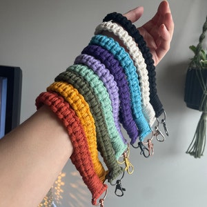 Macrame Keychain Wristlet, braided lanyard, keychain bracelet, key wallet clutch ID handle