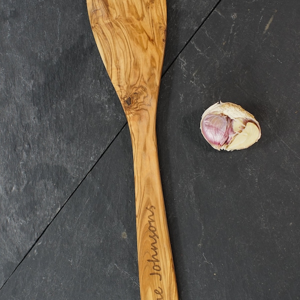 Personalized spatula , Olive Wood Spatula, Engraved Spatula, Wedding Gift, Housewarming Gift, Birthday Gift, Anniversay Gift, Christmas.