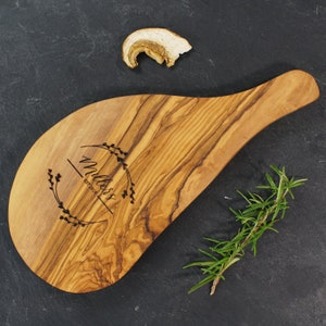 Personalized Cutting Board, Personalized Olive Wood Board, Personalized Gift, Garlic Board, New Home Gift, Personalized Christams Gift.