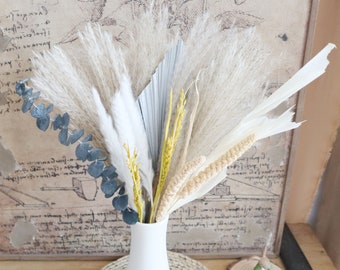 Pampas Grass bouquet,Palm spear,Dried flowers bouquet,dried flowers ,natural flower decor,wedding,Small Centerpiece,Flower Arrangement