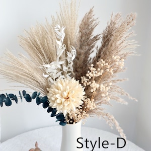 Pampas Grass bouquet,Dried flower bouquet,vase filler,dried flowers,natural flower decor,Flower Arrangement,Small Centerpiece image 7