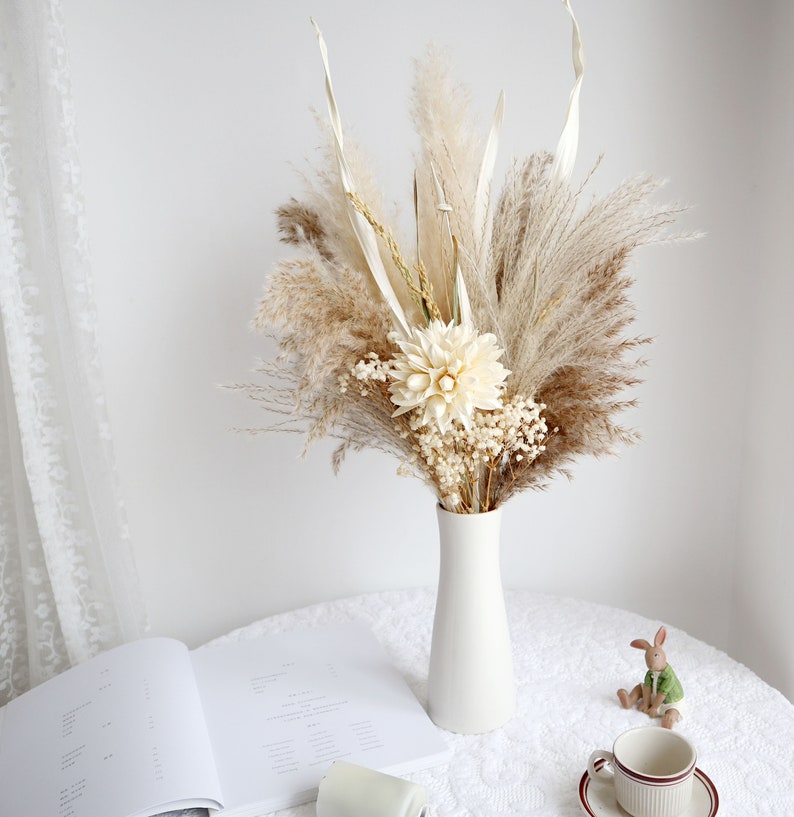 Pampas Grass bouquet,Dried flower bouquet,vase filler,dried flowers,natural flower decor,Flower Arrangement,Small Centerpiece image 2