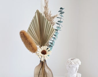 Pampas Grass bouquet,Dried flower bouquet,Palm spear bouquet,dried flowers,natural flower decor,Flower Arrangement,Small Centerpiece