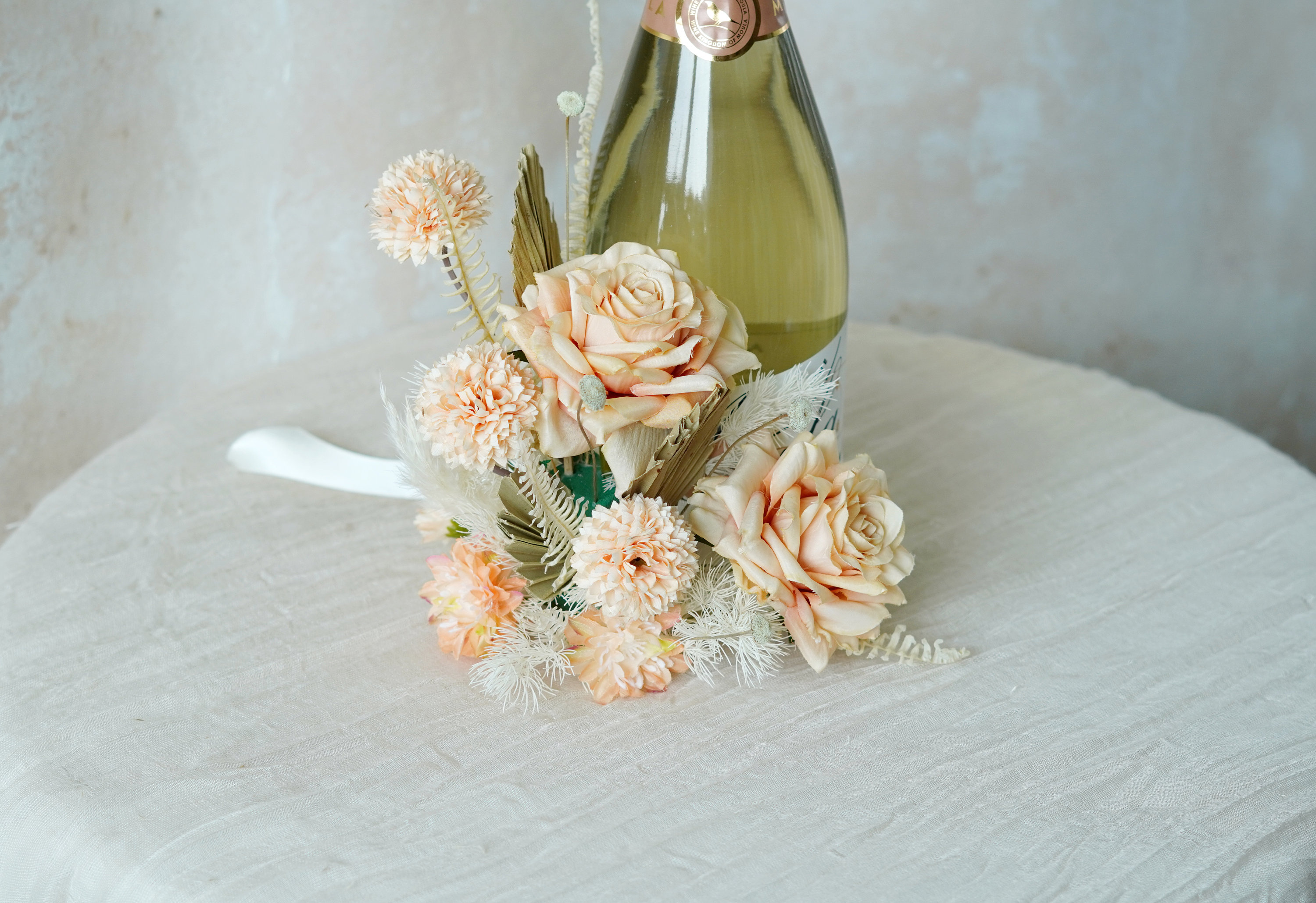 Flower Arrangement for Wine Bottle,wedding Bouquet,wine Bottle Bouquet,wine  Gift,wine Bottle Decor,wine Centerpiece,champagne Bottle Bouquet - Etsy, image size:3000x2060