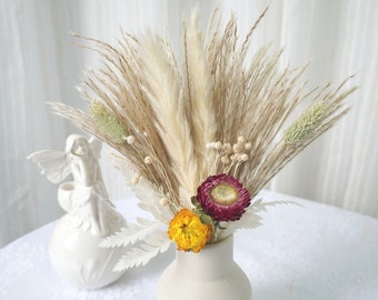 Pampas Grass bouquet,Dried flower bouquet,Palm spear bouquet,dried flowers,natural flower decor,Flower Arrangement,Small Centerpiece