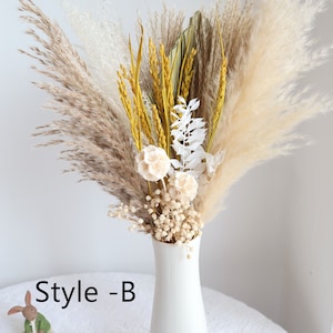 Pampas Grass bouquet,Dried flower bouquet,vase filler,dried flowers,natural flower decor,Flower Arrangement,Small Centerpiece image 5