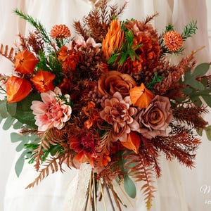 Buquê de flores de laranjeira queimada de outono, buquê de casamento de capim-dos-pampas, buquê de noiva/madrinha, buquê de flores secas, buquê de flores de casamento estilo boho rústico