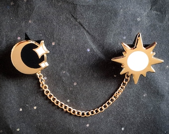 Sun And Moon Collar Pins with Chain - The Sky -  Gold Plating - Collaboration by Astermorn and Annadrawsstuff
