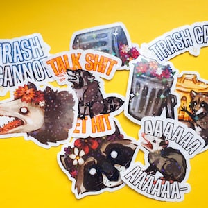Stickerpakket Trash Critters - 9 holografische glanzende waterdichte stickers - opossums en wasberen