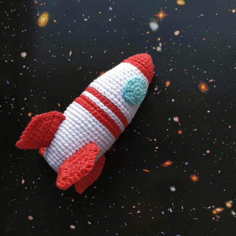 Rocket Easy Pattern Rocket Crochet Pattern PDF in English , Amigurumi Space Ship Crochet ...