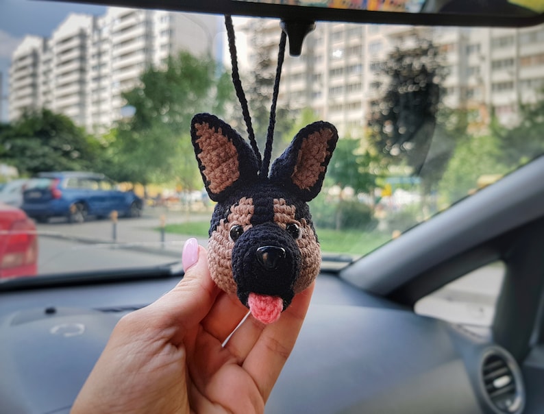 Mönster för virkad nyckelring, söta biltillbehör hund schäfer, mönster för inredningstillbehör, amigurumimönster bild 9