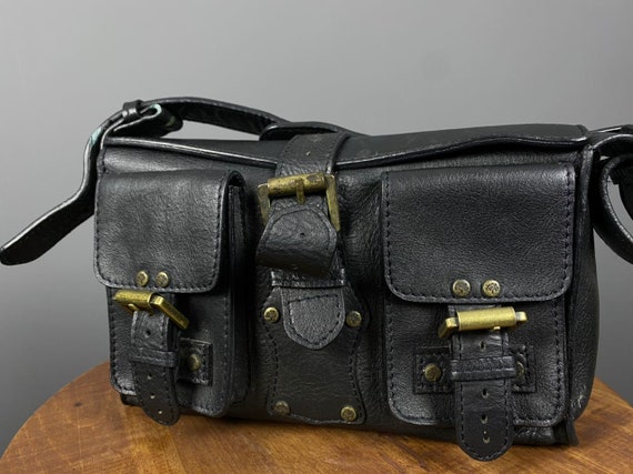 Vintage Mulberry Black Leather Multi-Pocket Hand B