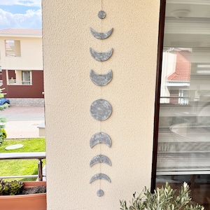 Moon Phase Wall Hanging, Phases of the Moon Cycle, Moon Phase Garland, Celestial Boho Wall Decor for Living room Bedroom Nursery