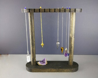 Soporte De Péndulo Para Exhibición | Tablero De Preguntas Sí No Con Péndulo | Soporte Vertical Hecho A Mano Para Herramientas Metafísicas Trabajo Energético Limpieza Espiritual Lectura De Tarot Config Soporte De Péndulo Para Exhibición | Tablero De Preguntas Sí No Con Péndulo | Soporte Vertical Hecho A Mano Para Herramientas Metafísicas Trabajo Energético Limpieza Espiritual Lectura De Tarot Config