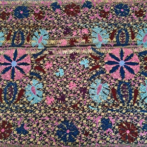 New Boho Suzani Decor | Hand Embroidered Uzbek Textile | Beautiful Vintage Kantha Wall Hanging & Table Cover