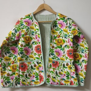 Indian Hand Block Print Cotton Quilted Jacket, Green Ladies Summer Jacket, Light Cotton Ladies Jacket, Reversible Jacket, Indian Cotton Coat