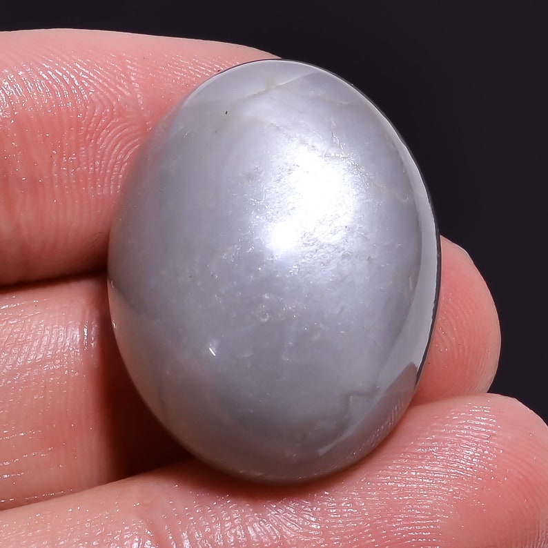 IM6|| Grey Moonstone||58.85 Ct.||Oval||27X20X14 mm|